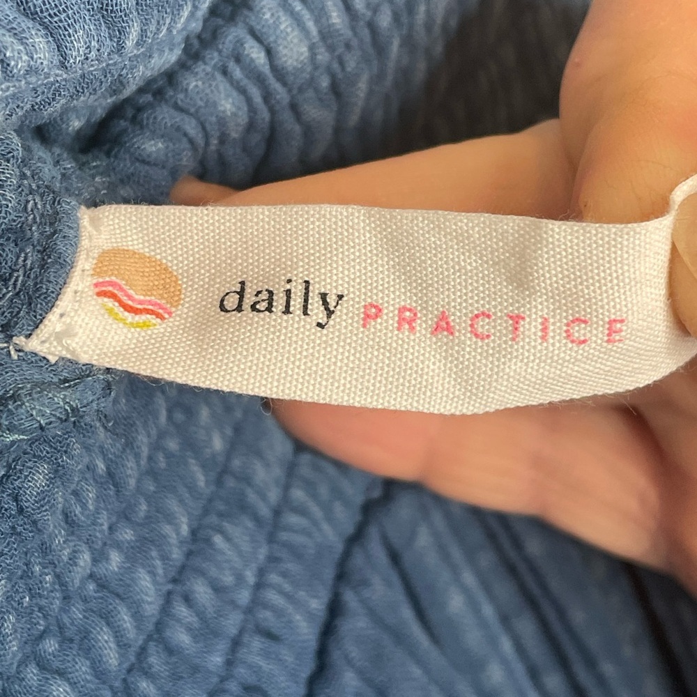 Daily Practice The Aster Pants Gauzy Wide Leg Pants in Sun Drenched Blue M - Picture 10 of 15